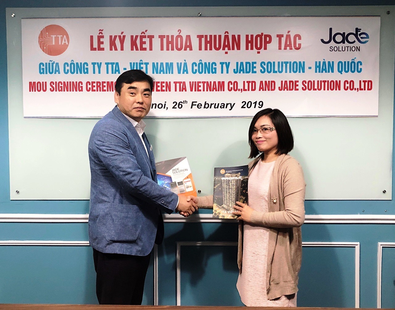 Công ty TNHH Đầu tư và Ứng dụng công nghệ số Việt Nam và Công ty Jade Solution Hàn Quốc chính thức ký Thỏa thuận hợp tác